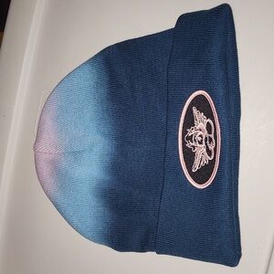NWOT WOMENS BOYS LIE BEANIE HAT